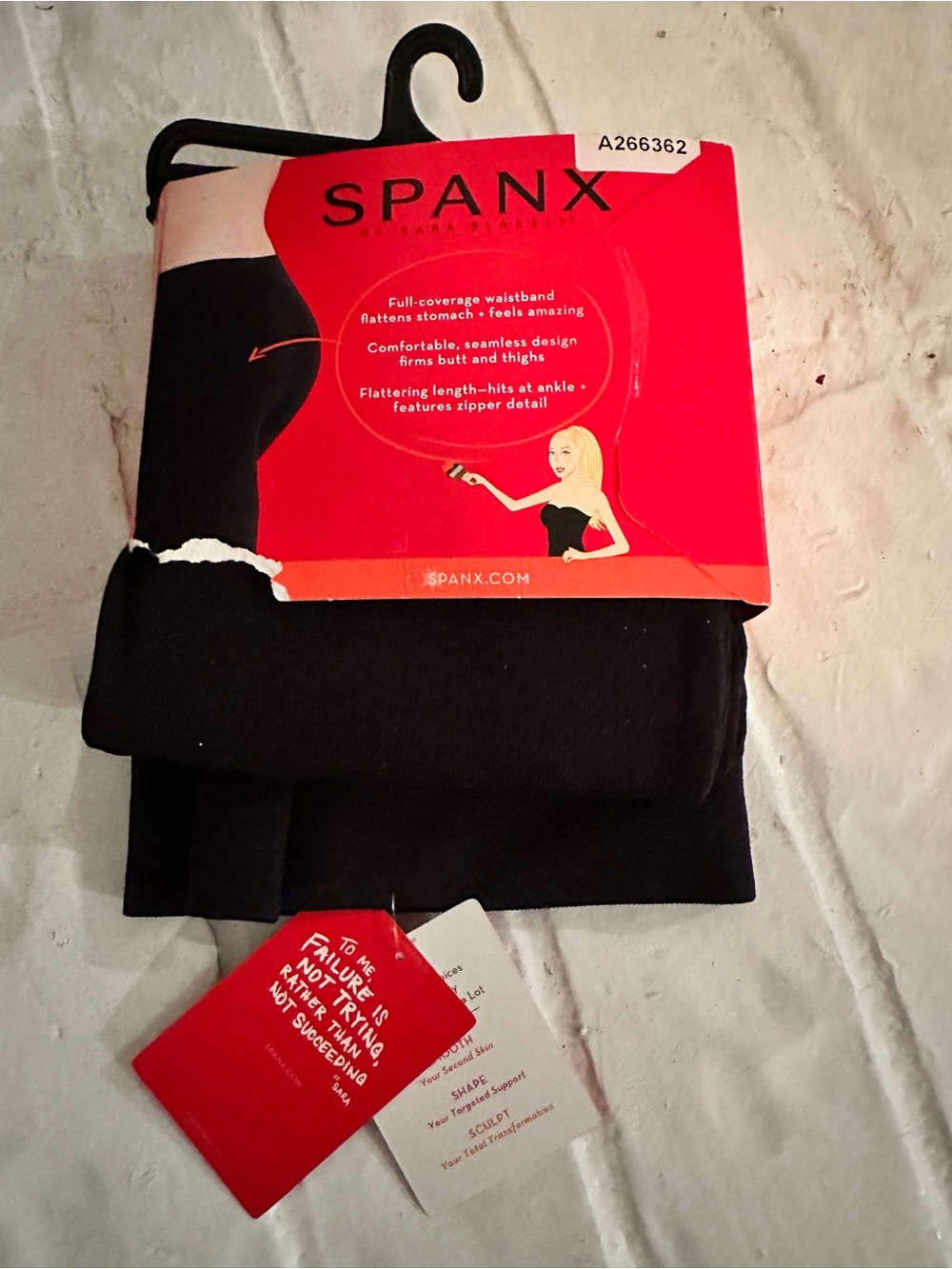 SPANX Women’s Black Solid Leggings Stretch Size M Ankle side zip Sarah Blakely - Picture 2 of 4